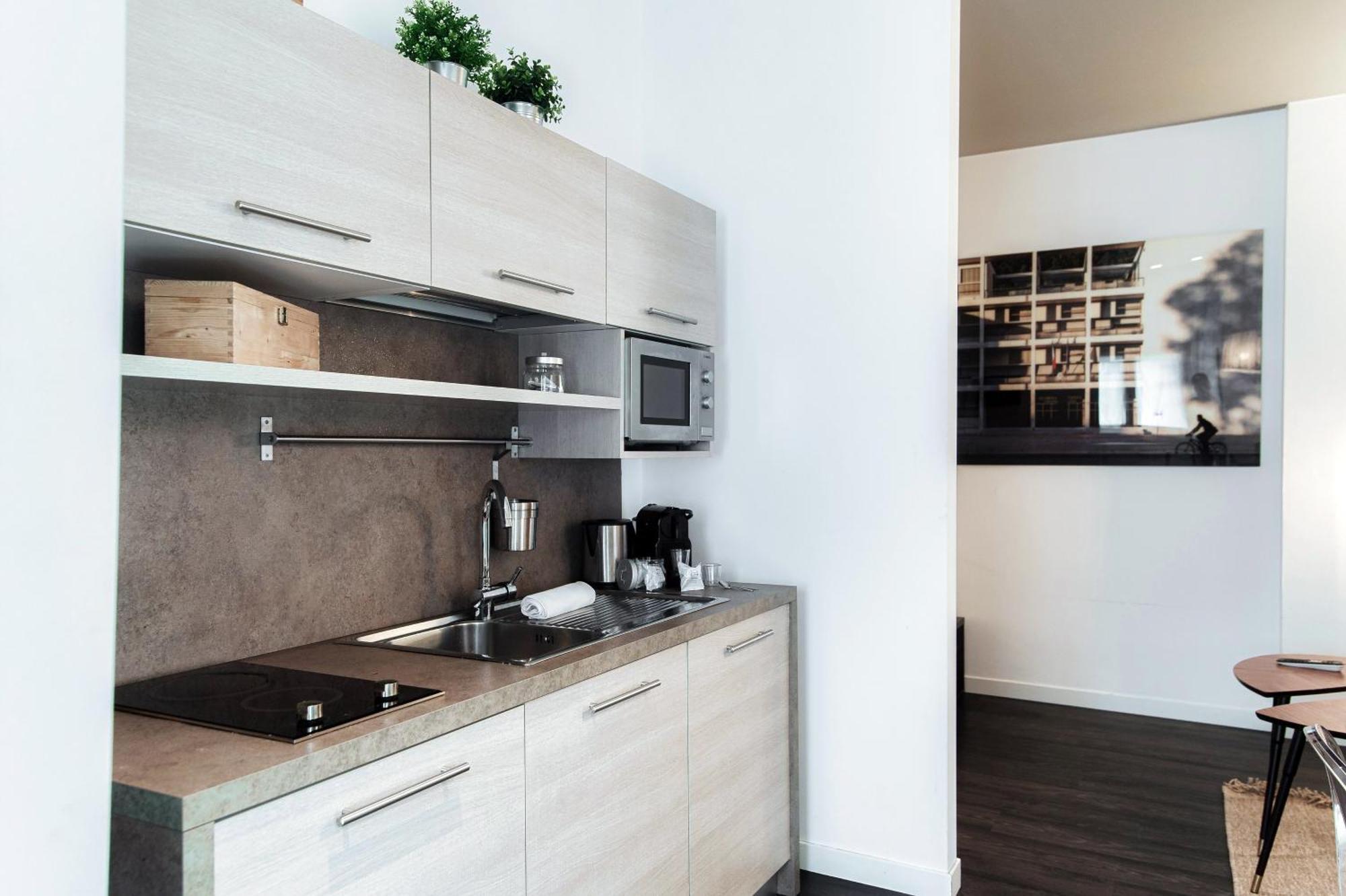 Rezzonico Suites - By Myhomeincomo Eksteriør bilde